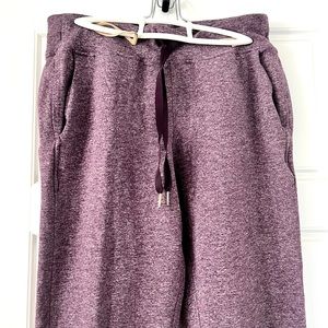 Lululemon joggers size 10